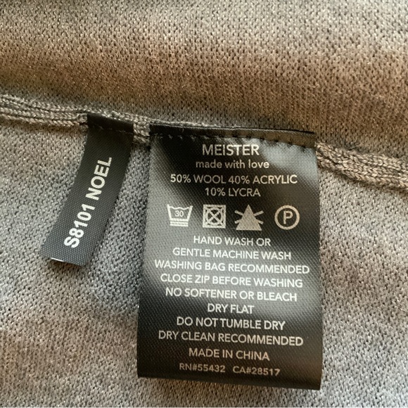 Meister Noel Snowflake Crew Neck Sweater Twig Gray NWT - Picture 12 of 16